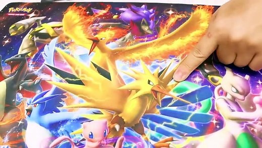 Ryan and Daddy opening Giant Size Pokemon Cards! - video Dailymotion