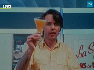 634K views · 3.5K reactions | LES ROIS DE LA VENTE. Ils ont le sens de la formule et beaucoup de bagou... Sur les grands boulevards, les marchés ou dans les foires, les camelots sont capables de vendre tout et n’importe quoi ! Et c'est tout un art ! | INA | Facebook