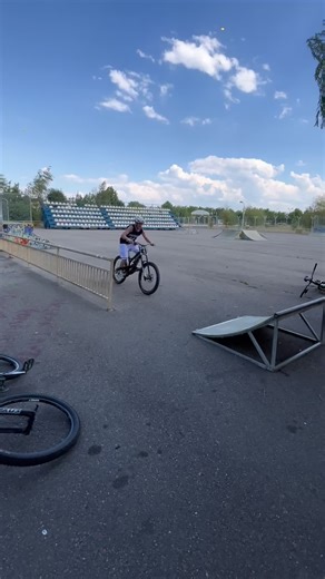 The Thrilling Bicycle Fails: A Funny Compilation