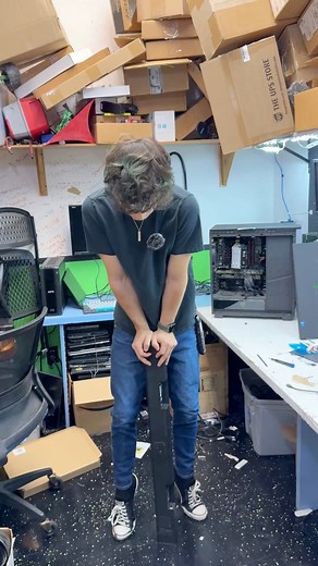 Wrong choice…#satisfying #repair #tech #razer | Tecboy
