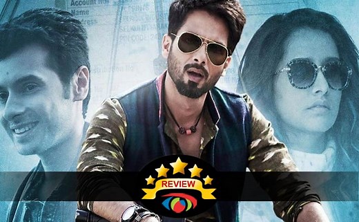 Batti Gul Meter Chalu Movie Review: Too Much Of Thehra & Bal Make The Interesting Story Dull!