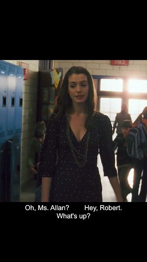 Mischievous Moments with Anne Hathaway in Bride Wars