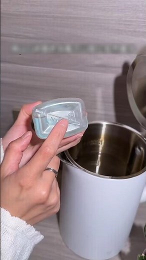 These Travel Hacks Are Smarter Than You Think ✈️💡