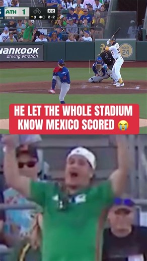 He let the whole stadium know Mexico scored 😭