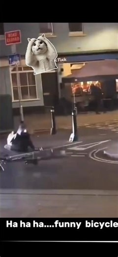 Funny cycle #funny #happy #fun #script #youtube #hahaha #scary #fale #street #shorts #road