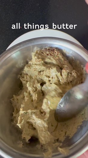 942K views · 12K reactions | Café de Paris Butter | All Things Butter | Episode 18 #allthingsbutter #butter #viralreels #viralvideo #cafedeparis | thomas_straker | Facebook