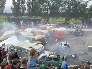 561K views · 5K reactions | It's caravan racing season with several caravan races taking place up and down the country over the Bank Holiday weekend. If you enjoy seeing the videos on our page but you've never been, this weekend may be the perfect opportunity to see one for real. This video comes from Barford's race in 2015, filmed by Stupid73 on YouTube | Northern Bangers | Facebook