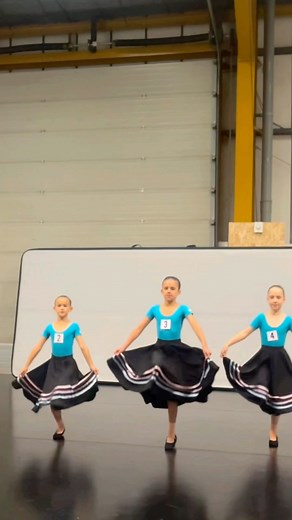 RAD Ballet Classes 🩰 At EMDC we follow the Royal Academy of Dance ballet syllabus, recognised world-wide as one of the most prestigious examination boards for ballet ✨ #radballet #royalacademyofdance #miltonkeynes #dance #miltonkeynesdance #dancemiltonkeynes #miltonkeynesballet #miltonkeynesmums #miltonkeyneskids | EM Dance Coaching