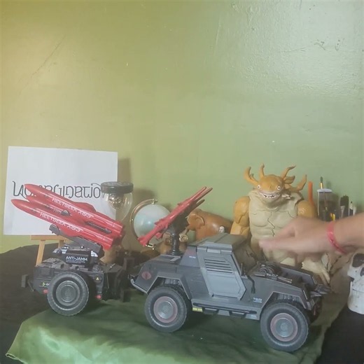 GI Joe Stinger Night Attack 4-WD w. Heetseek Missile System, Superman Kaiju for size comparison