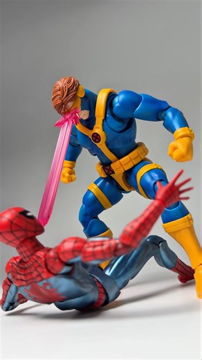 POSING THIS NEW CYCLOPS FIGURE 🔥 #xmen #cyclops #shfiguarts #actionfigures #toys #marvelcomics