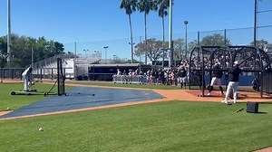 Andy Pettitte pitches BP to Aaron Judge at Yankees' camp