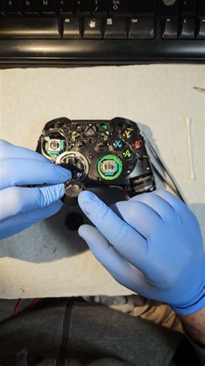 BROKEN Xbox One Controller! Broken L3 Button Fix! Part. 4! #gaming #xbox
