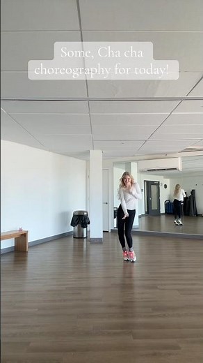 Cha Cha class today!! 🩷 #ballroom #dancer #chacha #teaching #learn