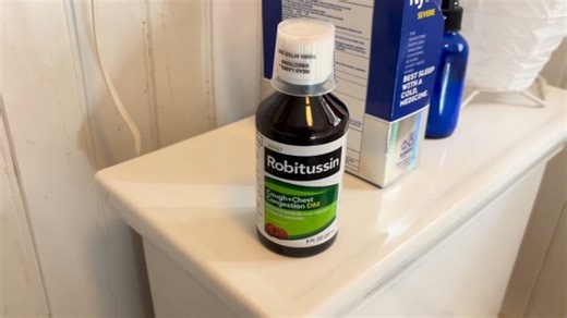 Watch HONEST review of Robitussin Cough   Chest Congestion on Amazon Live
