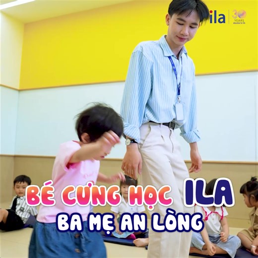 💞ĐỒNG HÀNH CÙNG TRỢ GIẢNG ILA , CON VUI HỌC TIẾNG ANH – BA MẸ LUÔN AN TÂM! Bắt đầu cho bé mầm non đến lớp tiếng Anh, ba mẹ nào cũng trăn trở: 🌀 Con không hiểu ý giáo viên nước ngoài thì làm sao? 🌀 Ai sẽ hỗ trợ những lúc con cần? Ba mẹ đừng lo! Tại các lớp tiếng Anh ILA mầm non luôn có 2 thầy cô trợ giảng đồng hành cùng giáo viên nước ngoài, giúp con: 💙Nhanh chóng hòa nhập. 💙Tiếp thu trọn vẹn kiến thức. 💙Nhận được sự hỗ trợ kịp thời trong mọi tình huống. 💯Ba mẹ NHẮN TIN cho ILA để ĐĂNG KÝ 