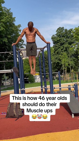 Wide muscle up . 46 and going strong💪💪💪 #muscleup #widemuscleup #calisthenics #streetworkout #pinoycalisthenics #gettingfitwithcalisthenics