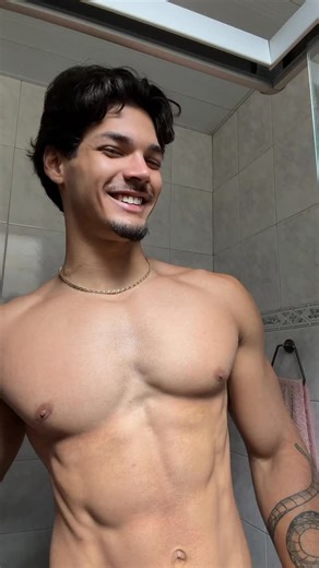 jean saint on Instagram: "Getting ready😁❤️‍🔥"