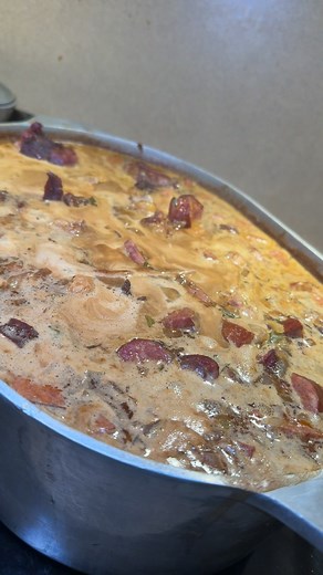 34K views · 178 reactions | Made a “lil gumbo”  #tellyamandthem #recipeoftheday #cajuncooking #Louisiana #gumbo | CookingwithuncleJ | Facebook