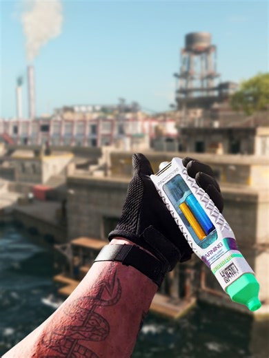 When the Safe Zone Works in Your Favor - Warzone Tips