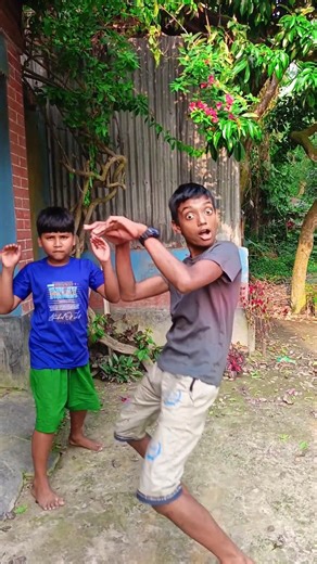 তোর মার পেছনে আমার বাবা‌ আছে #funny #viral #comedy #kurigramlove #dance