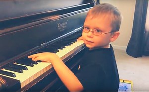 WATCH: Blind piano prodigy, 6, plays 'Bohemian Rhapsody', to perform in concert