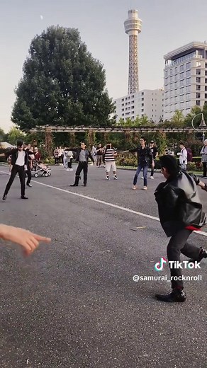 Rock n Roll Revival: Roller-Zoku in Yokohama