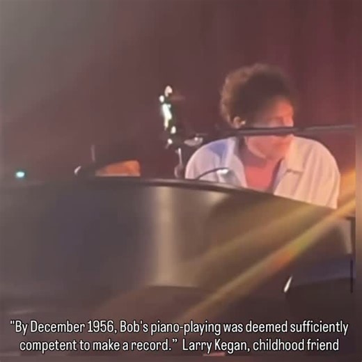 PolkaDot Dylan on Instagram: "A Christmas Eve story about 15 year old Bob in December 1956: “He’d bang the shit out of the piano—get up there and dance on the damn thing.... Ah God, he just ruined it.” ~Howard Rutman, cousin and lifelong friend of Bob’s, about his playing on the Rutman family piano ~Down the Highway; Howard Sounes 🎹 “It was Christmas Eve and Bobby was in St Paul with Larry Kegan and his cousin Howard Rutman when they decided to pay the five dollars necessary to make a double-si
