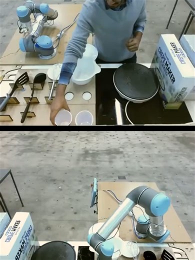 Робот из Кембриджа готовит блины как человек | OpenPose учится наблюдая #роботповар #кембридж #openpose #блиныробота #обучениенаблюдением #ur5робот #kinect #роботучится #нейросеть #технологии Кембриджский университет научил робота UR5 готовить блины через наблюдение за человеком. Kinect 2 и нейросеть OpenPose анализируют движения запястья. 7 этапов рецепта: замешать, налить, пожарить, перевернуть. Роботные блины оказались такого же качества как человеческие. Keywords: робот повар, кембридж робот