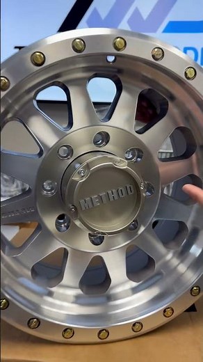 Method Race Wheels style MR304 in the size 17x8.5 offset +0 bolt pattern 8x170 machined finish