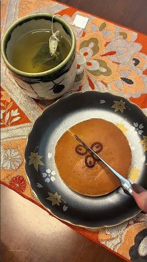 What Is Dorayaki? The Sweet Doraemon Loves 🍵 #dorayaki #japanesesweets #japanculture #wagashi