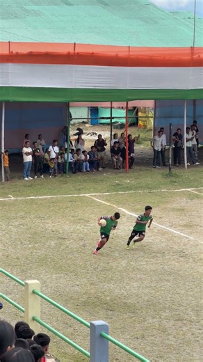 Singling sporting club captain freekick goal comeback against Niz Rameng. No chance for the gk