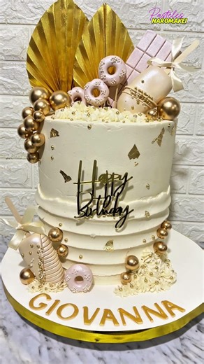 ✨Elegancia en buttercream | Pastel de cumpleaños en tonos dorado y crema. IDEA DE DECORACIÓN 🎂