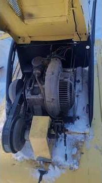 Snowmobile Maintenance 101 #snowmobile #maintenance #fireball #Bolenshusski #snowmachine #tuneup