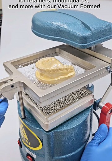 How to Use a Vacuum Former in Dentistry