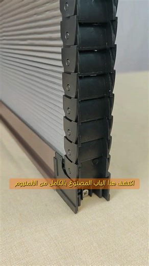 The aluminum alloy door is easy to install and practical, and the price is still very low.