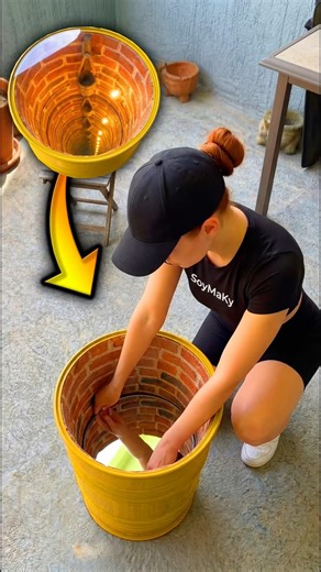 The best 3D illusion table made from a barrel 👌🏻❤️