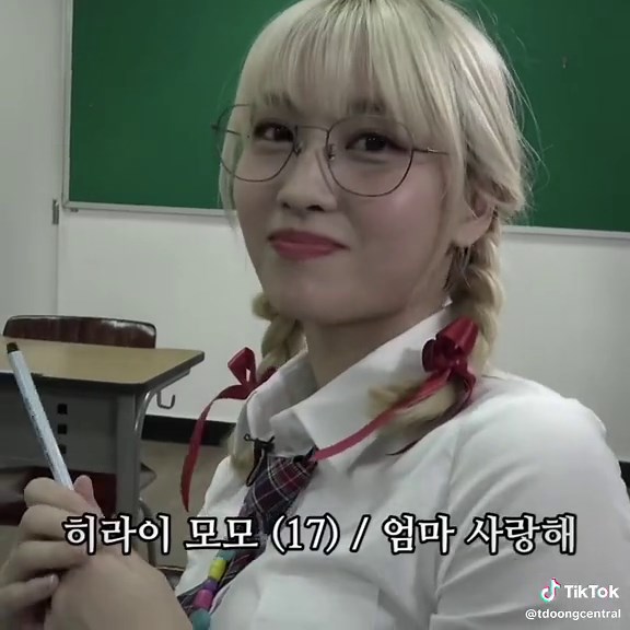 loving momo seven days a week and 24 hours a day #momo #hiraimomo #momotwice #twice #twiceedit #fyp