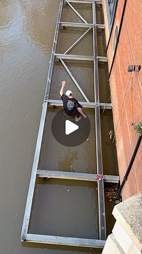 STORROR® since 10.10.10 on Instagram: "NEW VIDEO on YouTube - STORROR 🦢 fun day out in Reading 🇬🇧 water challenges and climbs over swans. Full video on the tube. #storror #parkour #waterchallenge"