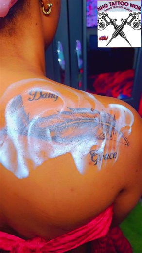 Stunning Upper Back Tattoos for Women