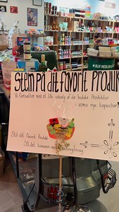Vi lytter til jer👂 Når nu vi laver BRODRS om til Tapasbar; La Taperia, vil der være et lille udvalg af vores mest populære produkter og nogle færdiglavede Gavekurve. Hvilke af vores produkter er dit eller dine favorit(er)? Skriv det i kommentarfeltet eller kom ned i BRODERS og sætte dit favoritprodukt på vores scooter bord😊 #broders #favorit #afstemning #stempådinfavorit #tapasbar #commingsoon‼️ | BRODERS.DK