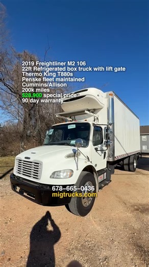 MIG Trucks | Sell | Buy | Delivery on Instagram: "2019 Freightliner M2 106 22Ft Reefer Truck With Lift Gate Non CDL 200k miles, Non CDL , Comes With 90 Days Warranty. 💵 $28.900 Fleet Maintained Truck, All Maintenance Is Up To Date, Never Been Smoked In, Very Clean Inside & Out. Cummins ISB 6.7L 6-Cyl 220hp Diesel Engine, Allison 2100 RDS Automatic Transmission, 26,000 lb GVWR, 11R22.5 Tires, Air Ride Suspension, AC, Cruise control, AM/FM, Air Ride Driver Seat, Power Locks & Windows, Rear view C