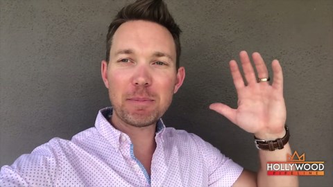 EXCLUSIVE: 90210 Cast Members Return to the School - First Time in 20 Years