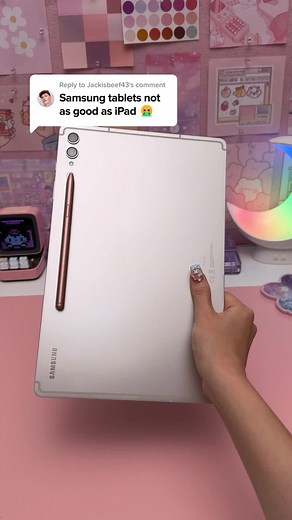Samsung vs iPad: A Comparison of Features and Performance