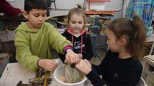 2K views · 57 reactions | Arts and crafts time at this school is dedicated to soldiers fighting a war. In Lviv, Ukraine, grade school children are making candles that the country’s fighters can use during their time on the battlefield. | Inside Edition | Facebook