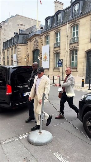 Jean-Claude Van Damme in Paris