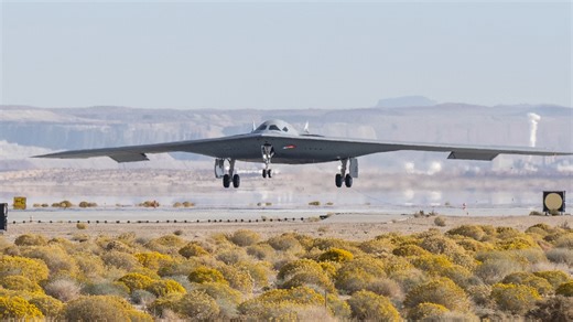 B-21试飞起降片段首次曝光