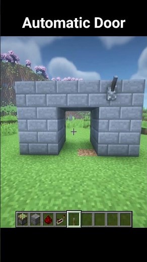 Easy Flush Automatic Door 🚪⚙️ | Minecraft #mctutorial #minecraftbuilding #minecraftshorts