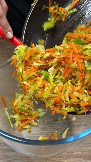 Put cabbage in hot water and you’re gonna love the result! | Recipes Learn