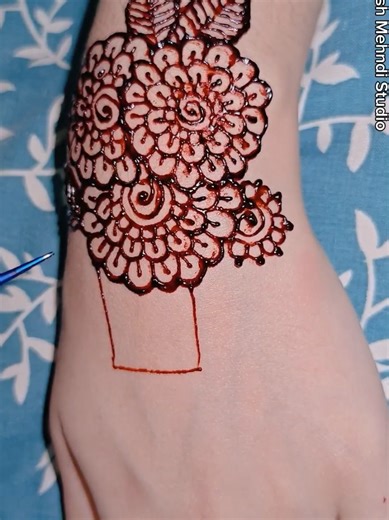 Easy & Beautiful Mehndi Design Tutorial