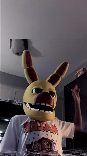 Spring Bonnie performing